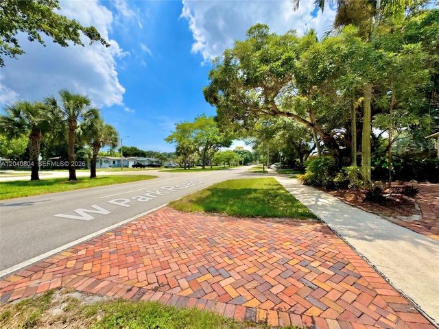 3800 W Park Rd, Hollywood, FL 33021