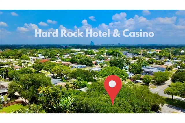 3800 W Park Rd, Hollywood, FL 33021