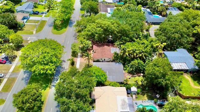 3800 W Park Rd, Hollywood, FL 33021