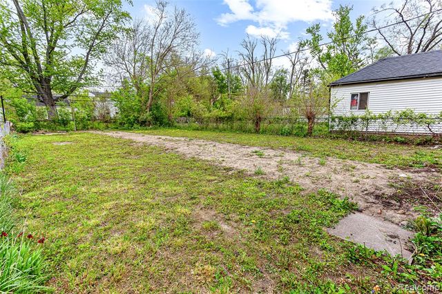 19786 Prevost Street, Detroit, MI 48235