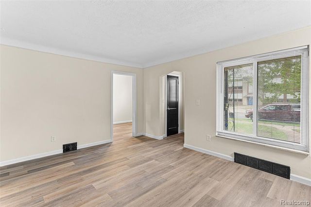 19786 Prevost Street, Detroit, MI 48235