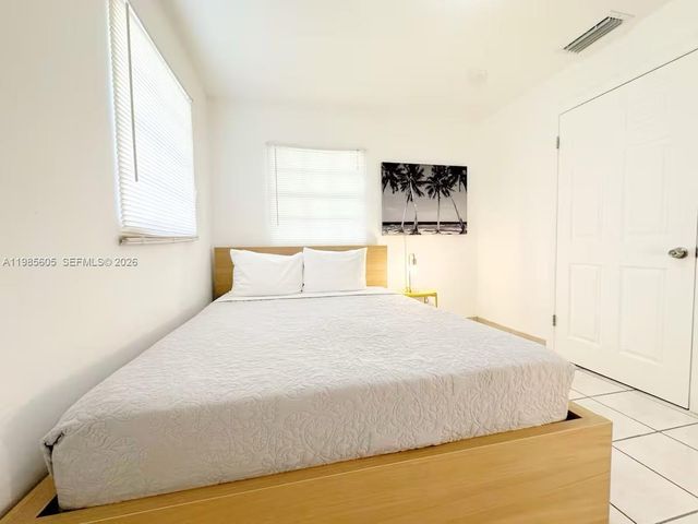 412 NW 95th St, Miami, FL 33150