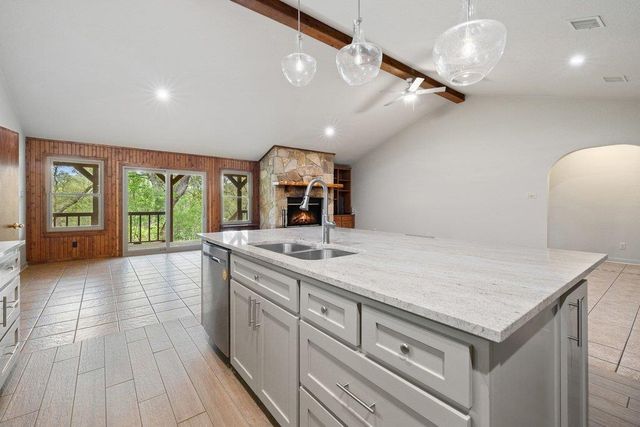 136 Philly CT, Fischer, TX 78623