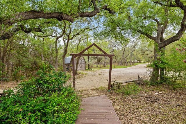136 Philly CT, Fischer, TX 78623