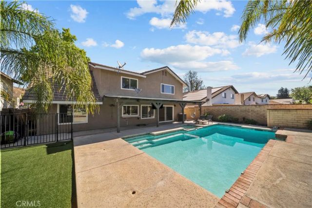 20456 Calhaven, Saugus, CA 91390