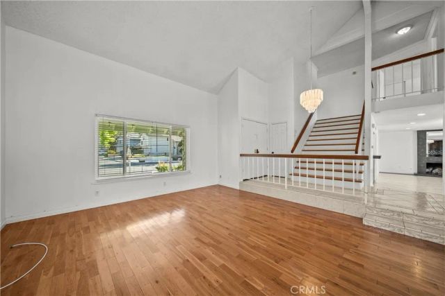 20456 Calhaven, Saugus, CA 91390