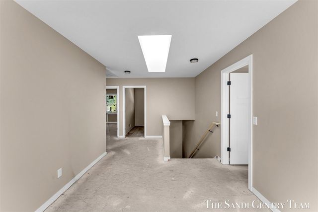 1034 Arlington Avenue, Grand Haven, MI 49417