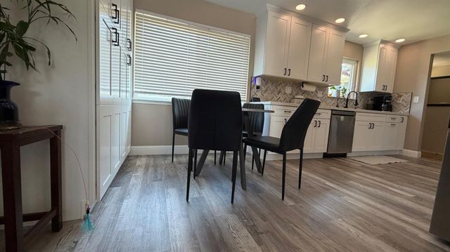 2315 Cottage Dr, Auburn, CA 95603