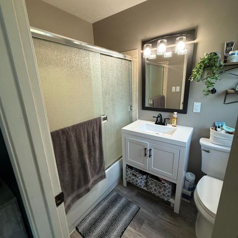 2315 Cottage Dr, Auburn, CA 95603