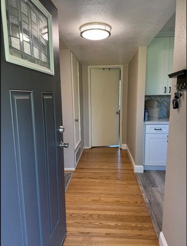2315 Cottage Dr, Auburn, CA 95603