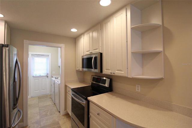 6004 MADRANO DRIVE, Sarasota, FL 34232