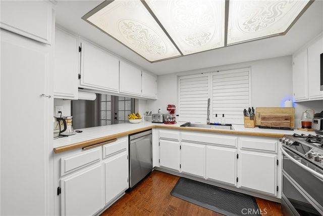 1505 Canterbury, Redlands, CA 92374