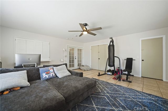 1505 Canterbury, Redlands, CA 92374