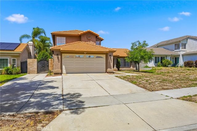 1505 Canterbury, Redlands, CA 92374