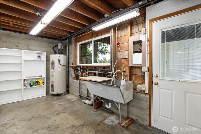 20628 10th Avenue S, Des Moines, WA 98198