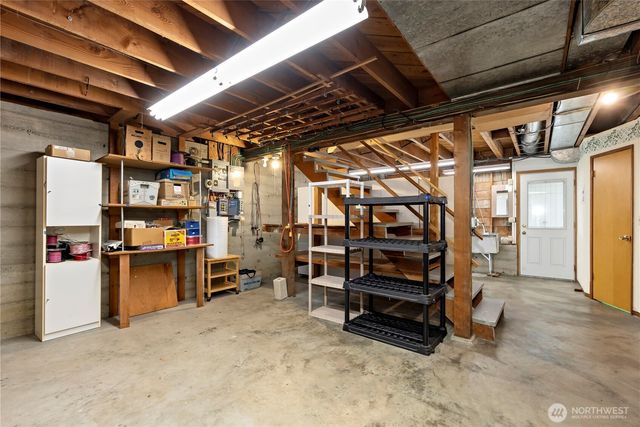 20628 10th Avenue S, Des Moines, WA 98198