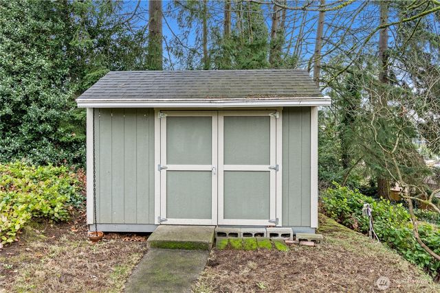 20628 10th Avenue S, Des Moines, WA 98198