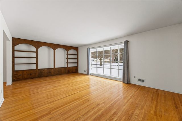 59 Callingham Road, Pittsford, NY 14534