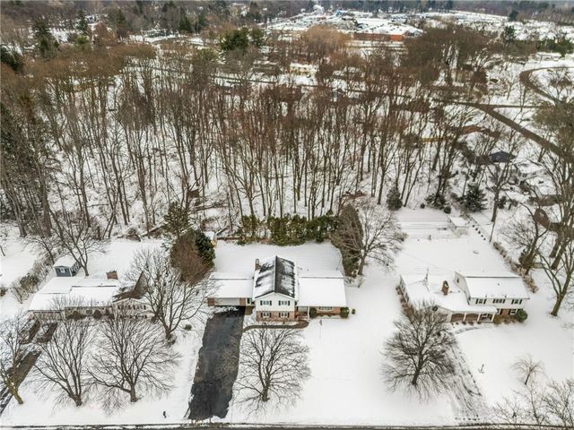 59 Callingham Road, Pittsford, NY 14534