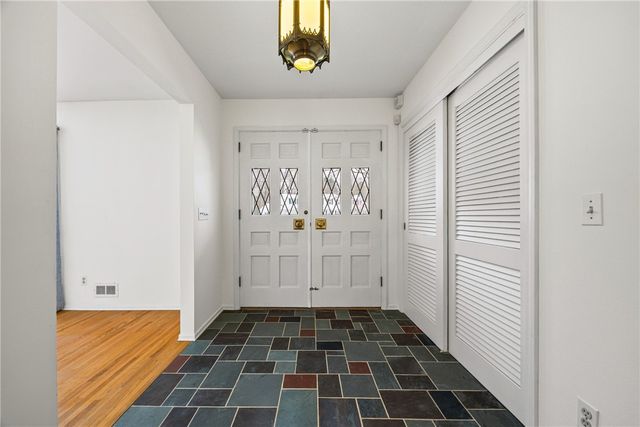 59 Callingham Road, Pittsford, NY 14534