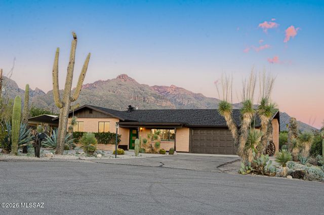 815 E Vía Lucitas, Tucson, AZ 85718