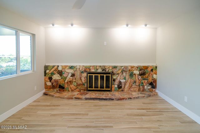 815 E Vía Lucitas, Tucson, AZ 85718