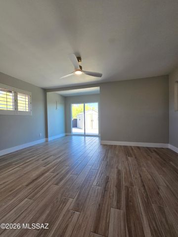 815 E Vía Lucitas, Tucson, AZ 85718