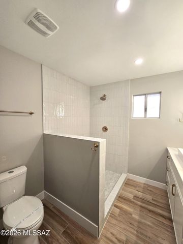 815 E Vía Lucitas, Tucson, AZ 85718