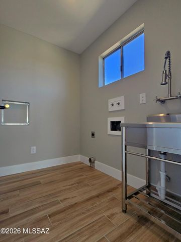 815 E Vía Lucitas, Tucson, AZ 85718