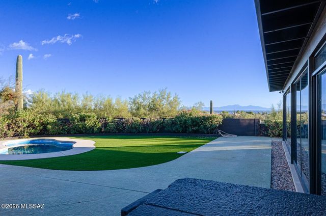 815 E Vía Lucitas, Tucson, AZ 85718