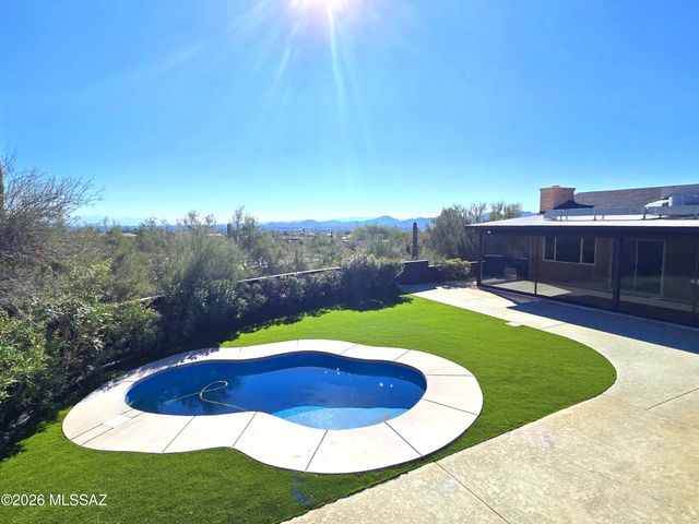 815 E Vía Lucitas, Tucson, AZ 85718