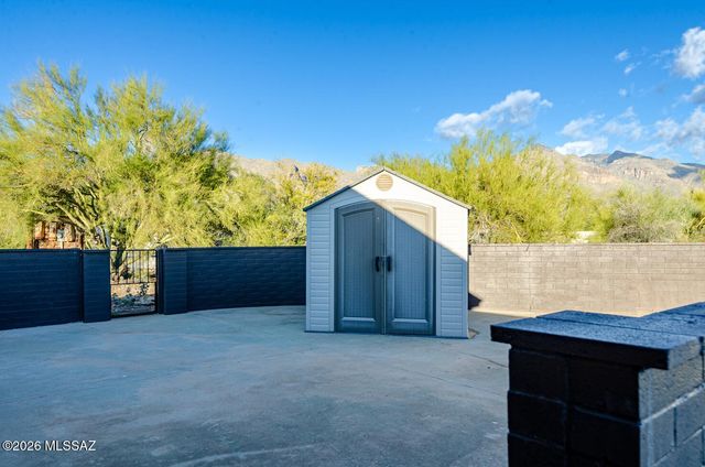 815 E Vía Lucitas, Tucson, AZ 85718