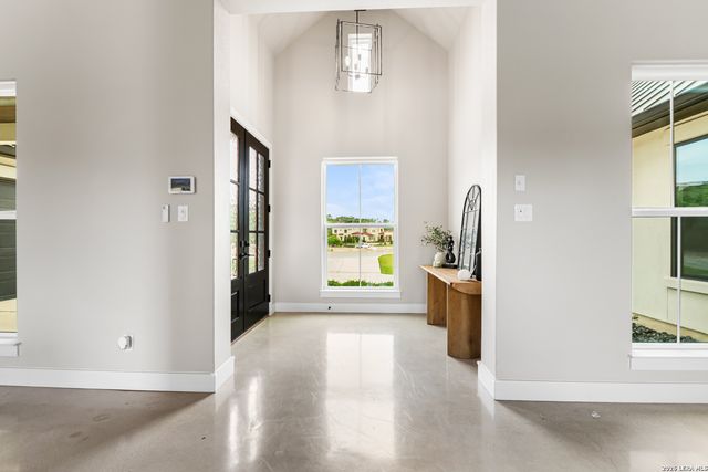 9843 Midsomer Place, San Antonio, TX 78255