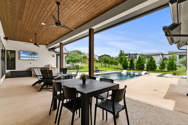 9843 Midsomer Place, San Antonio, TX 78255