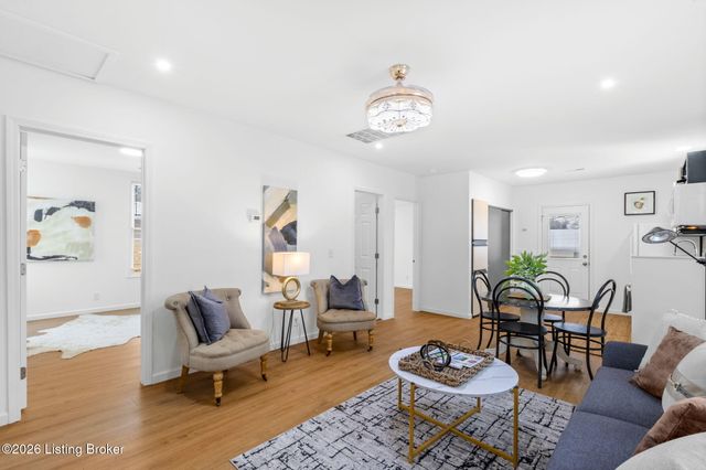 3801 Craig Ave, Louisville, KY 40215