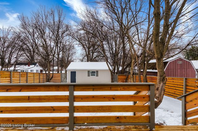 3801 Craig Ave, Louisville, KY 40215