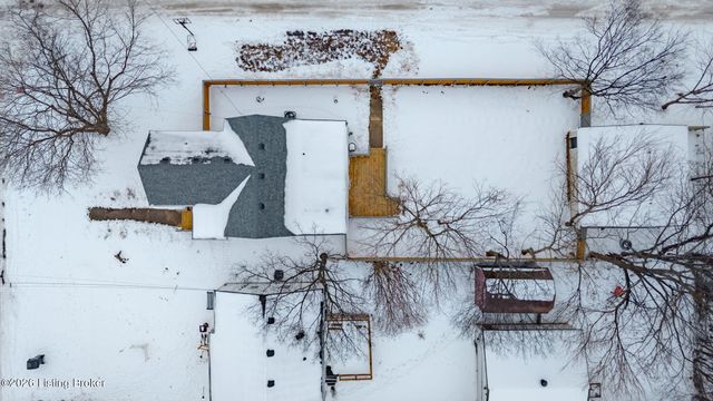 3801 Craig Ave, Louisville, KY 40215