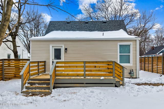 3801 Craig Ave, Louisville, KY 40215