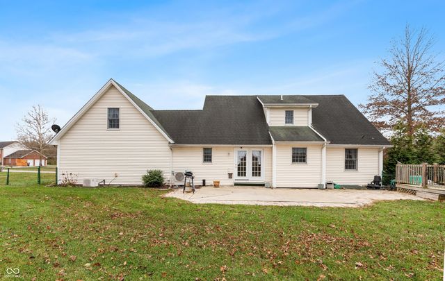 2831 Whitney Way, Seymour, IN 47274