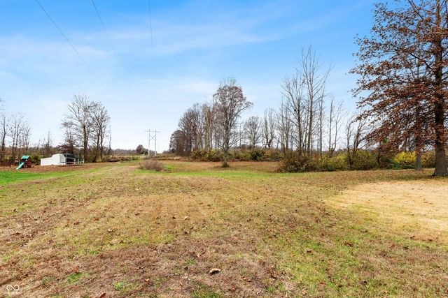 2831 Whitney Way, Seymour, IN 47274