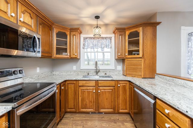 2831 Whitney Way, Seymour, IN 47274
