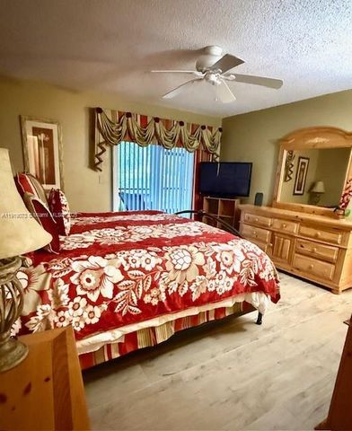 4000 Crystal Lake Dr 112, Deerfield Beach, FL 33064