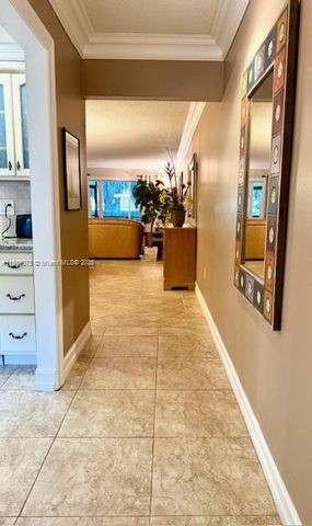 4000 Crystal Lake Dr 112, Deerfield Beach, FL 33064