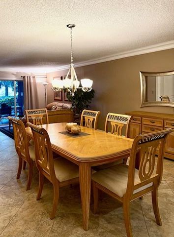 4000 Crystal Lake Dr 112, Deerfield Beach, FL 33064