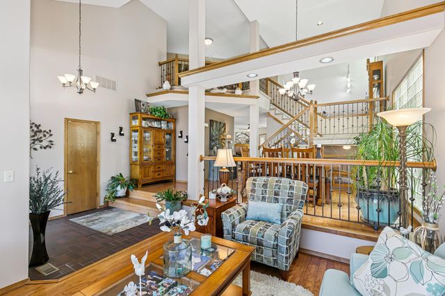 522 N Bay Country St, Wichita, KS 67235