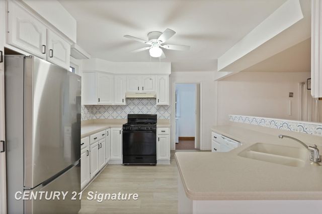 4940 Coralberry Road, Saginaw Twp, MI 48604