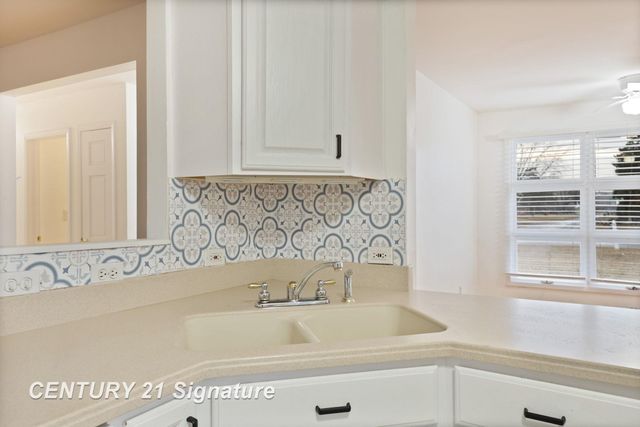 4940 Coralberry Road, Saginaw Twp, MI 48604