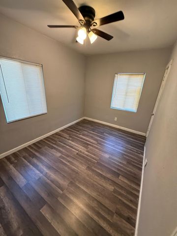 817 S 8th Street, Fresno, CA 93702