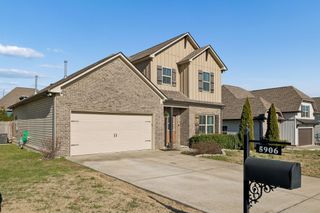 5906 Covent Ln, Smyrna, TN 37167