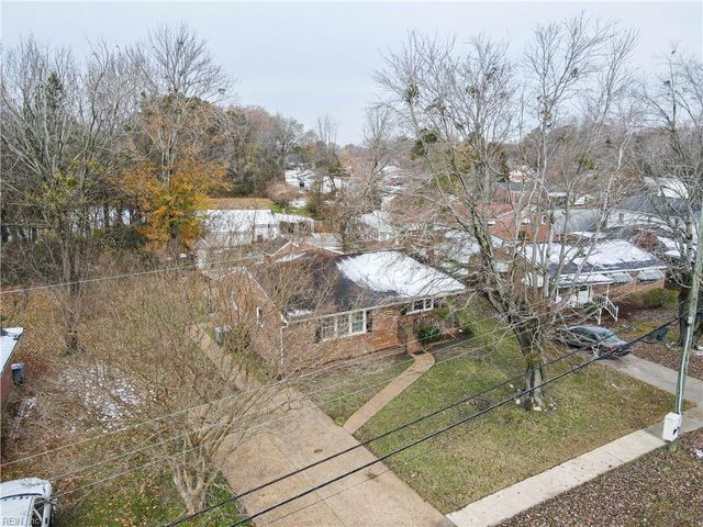 34 Joynes RD, Hampton, VA 23666